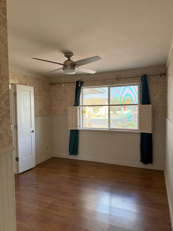 Jose's room