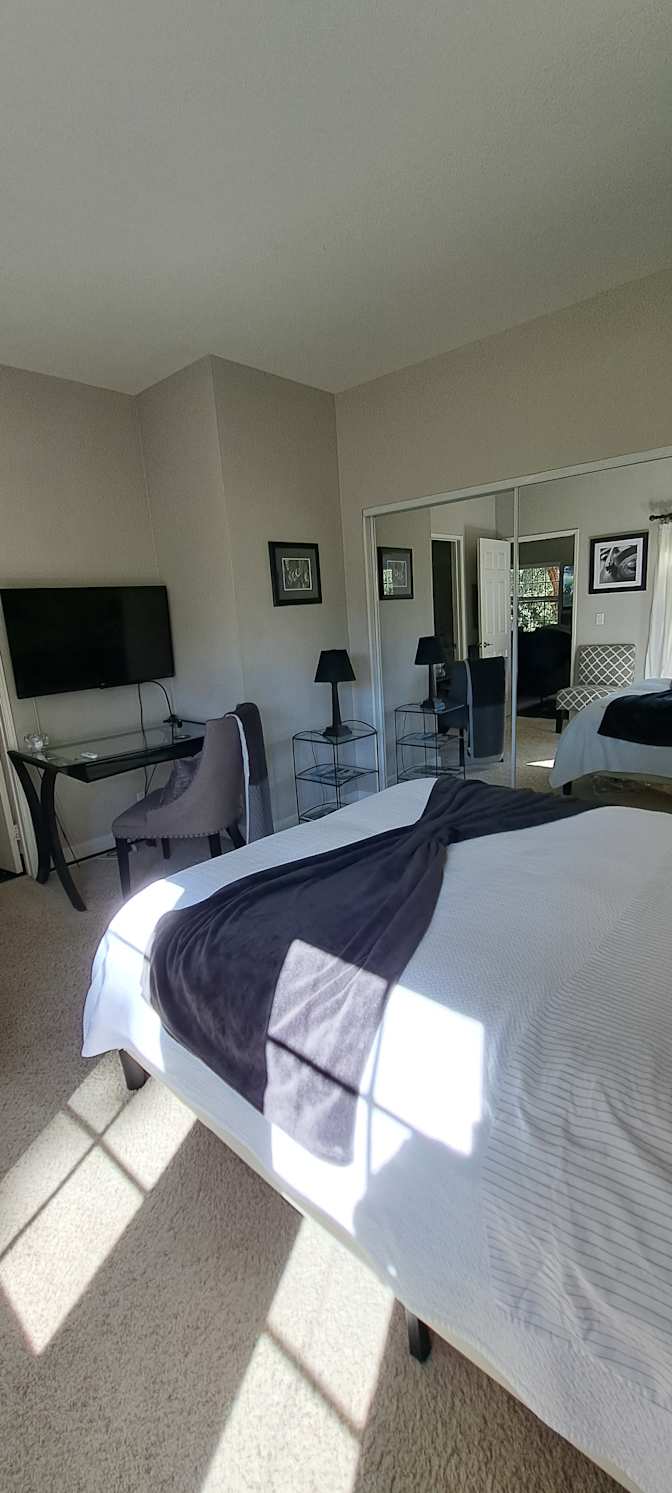 john's room