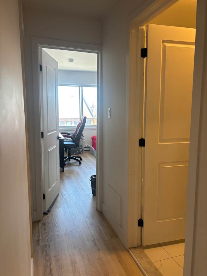 Gokce's room