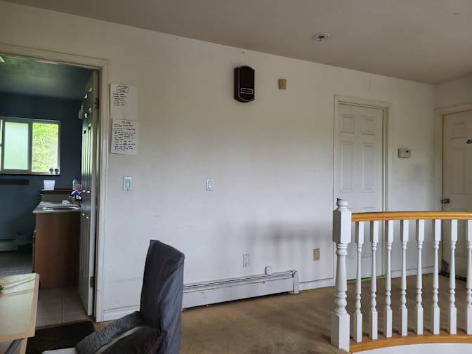 Eddy's room