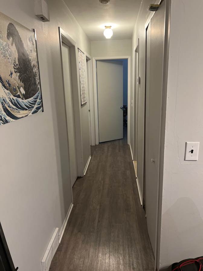 Jervon henri molloy's room