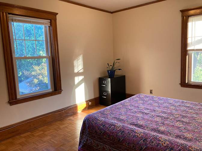 Linda's room