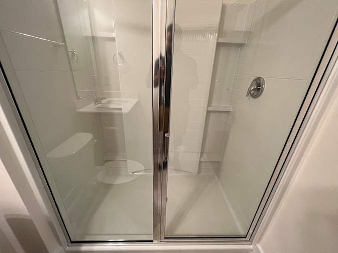 Alcove Rooms's room