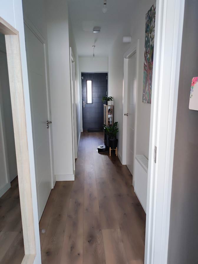 Ele's room
