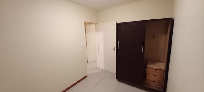 Itumeleng's room