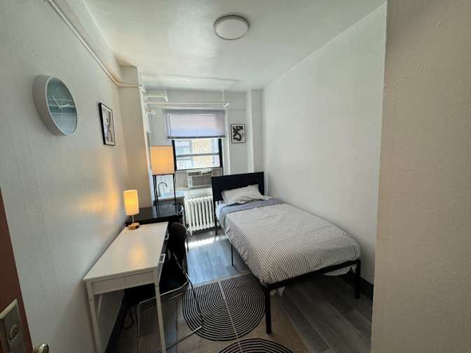 Rose Tekcan's room