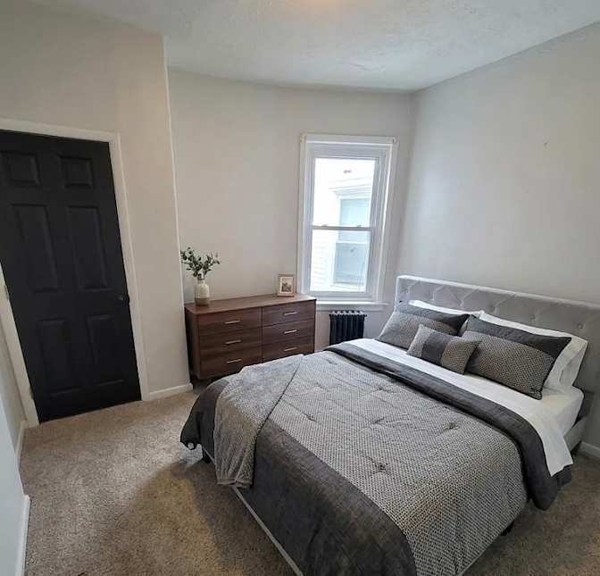 Lavishh's room