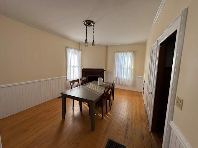 Igusti's room