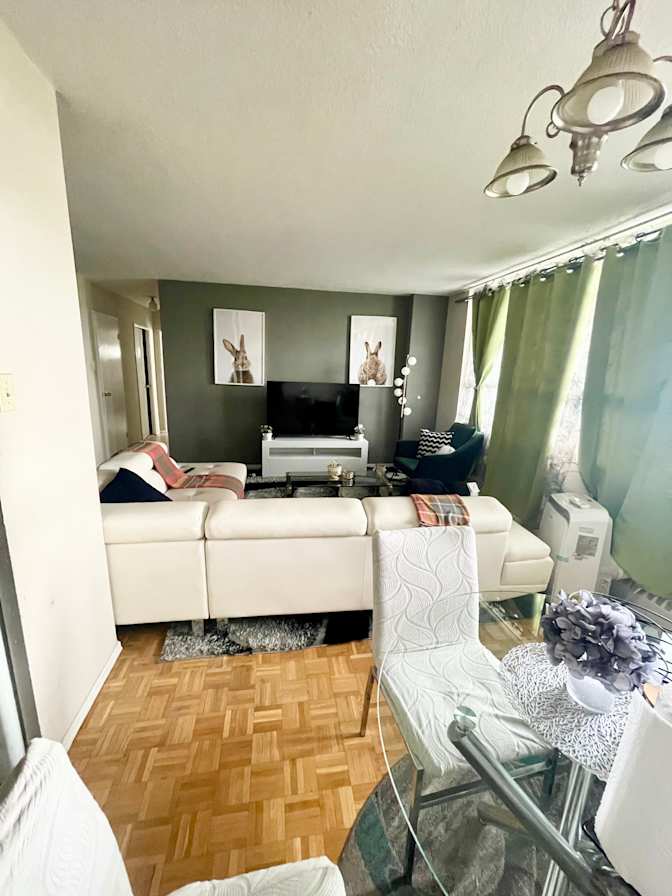 Mizpah's room