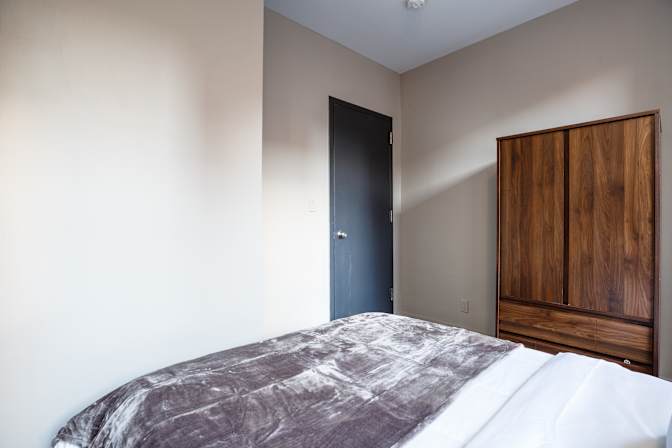 Sam June's room