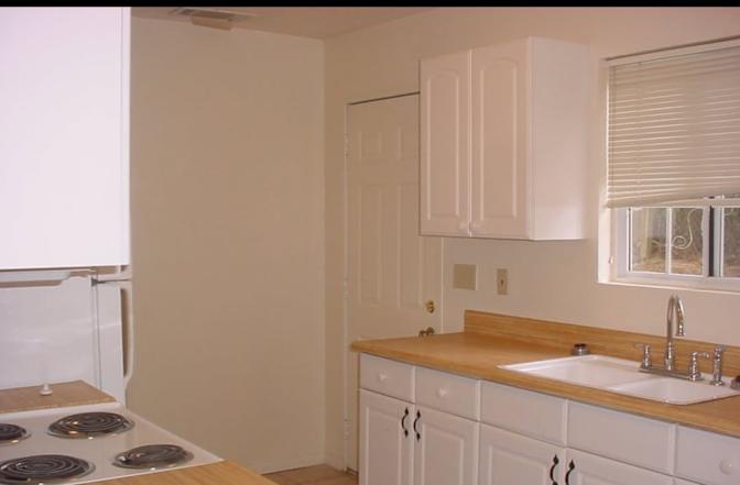 Robert DiPrimio's room