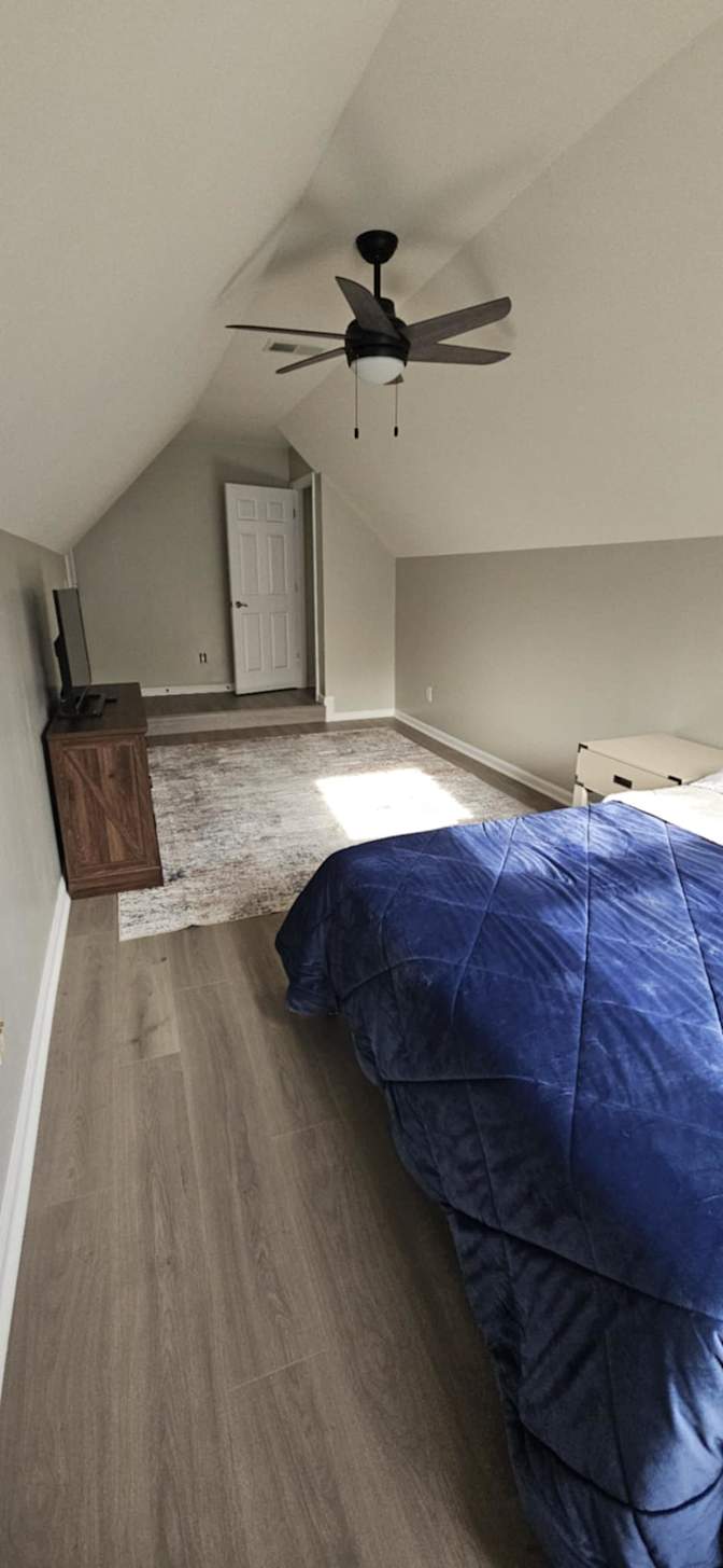 Dani's room