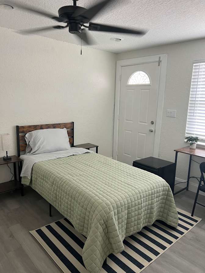 PadSplit's room