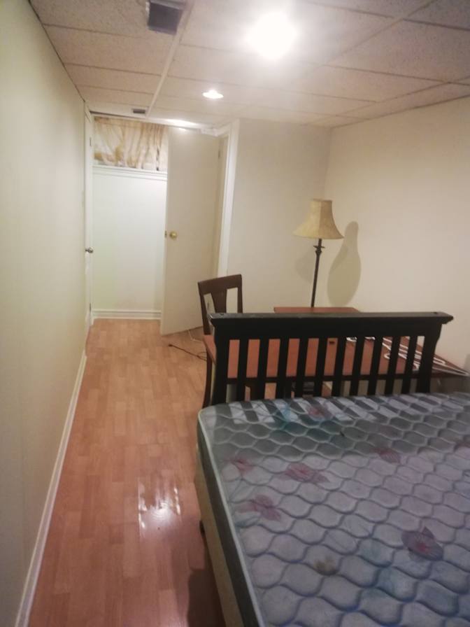 BILL's room