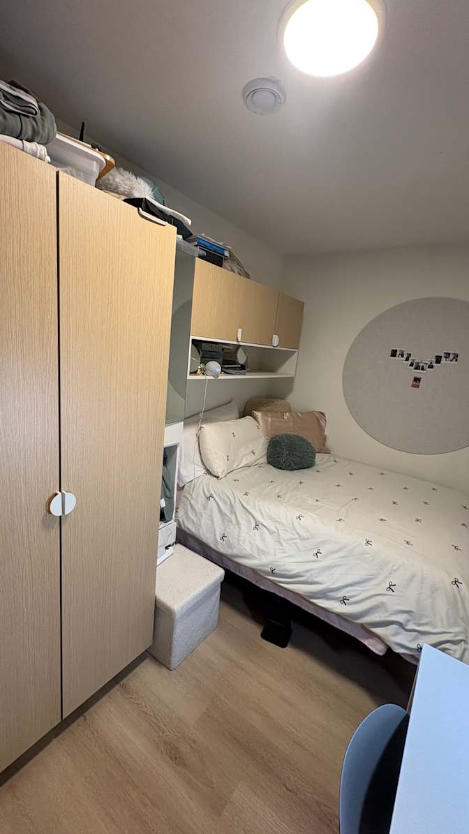 Hailey's room