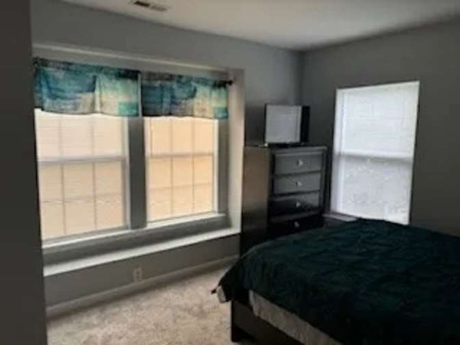 Alcove Rooms's room