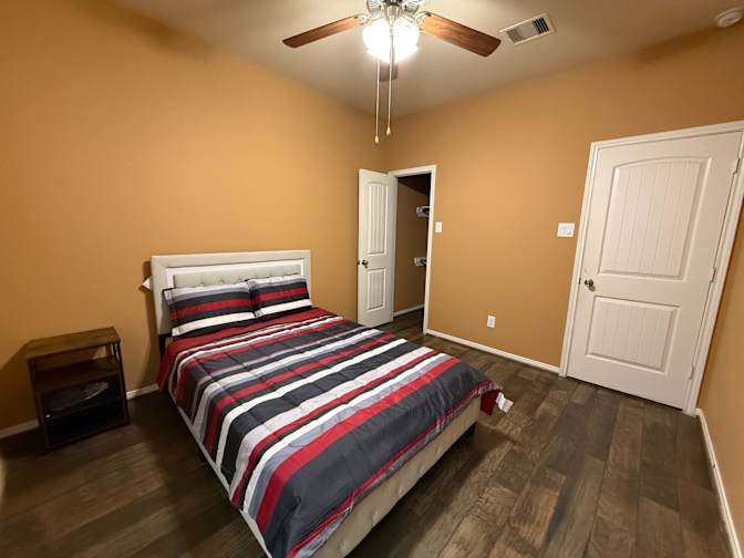 PadSplit's room