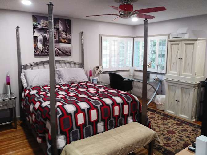 Craig's room