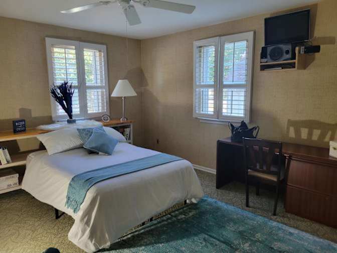 Reggie's room