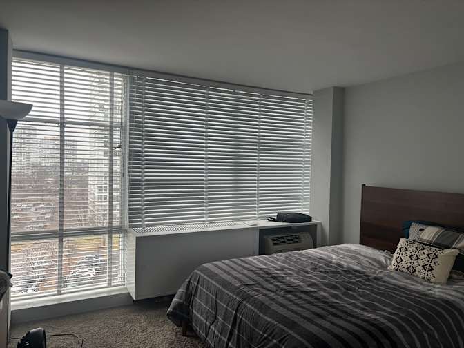 Jishy's room