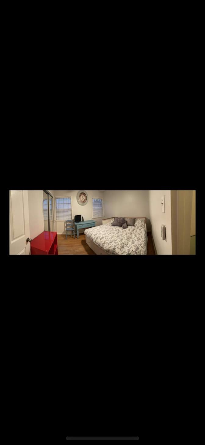Jenny's room