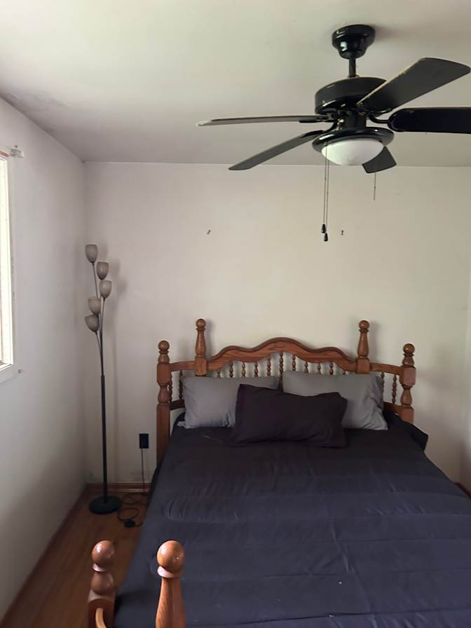 Jon's room