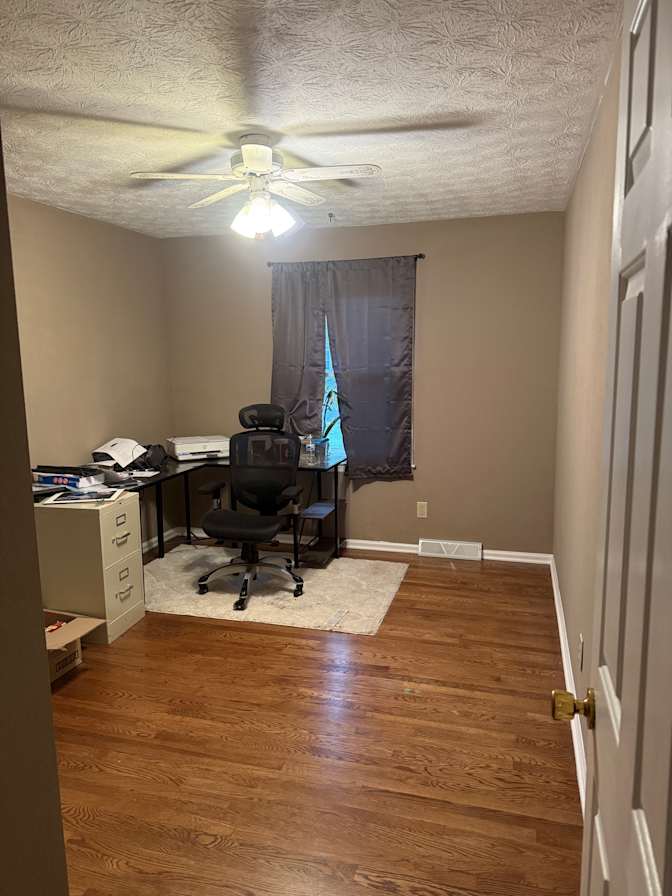 Kevin's room