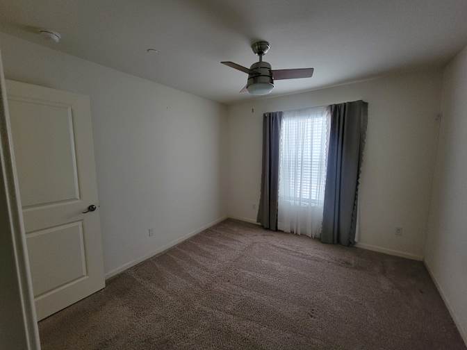 Miguel Flores's room