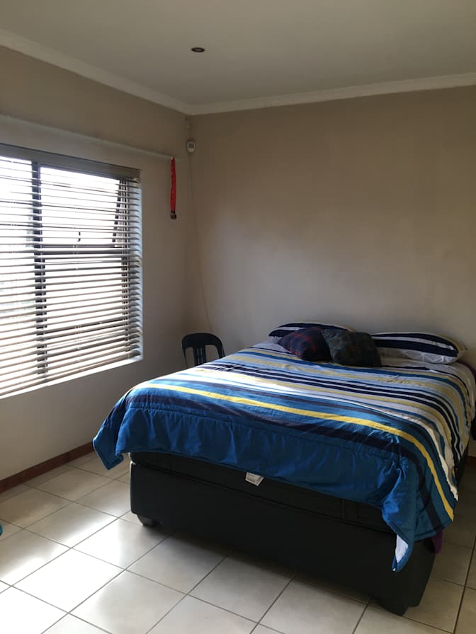 Phoole Phoole's room
