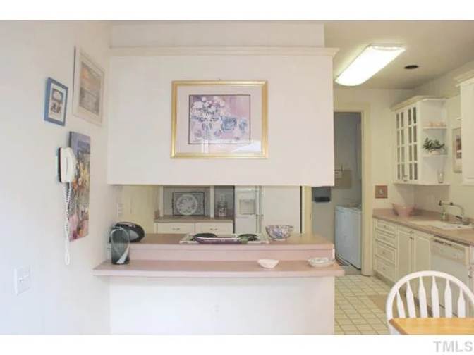 Alcove Rooms's room