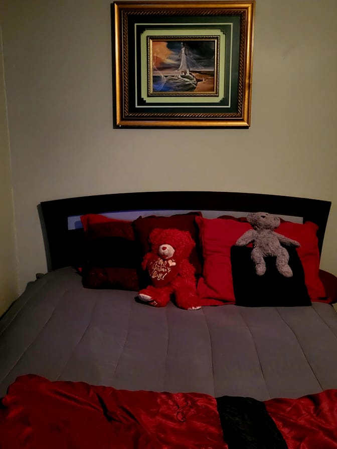 Jonneice L Wescott's room