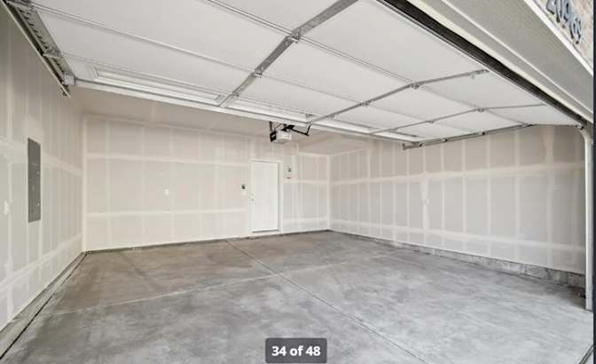 Cesar Ydrugo's room