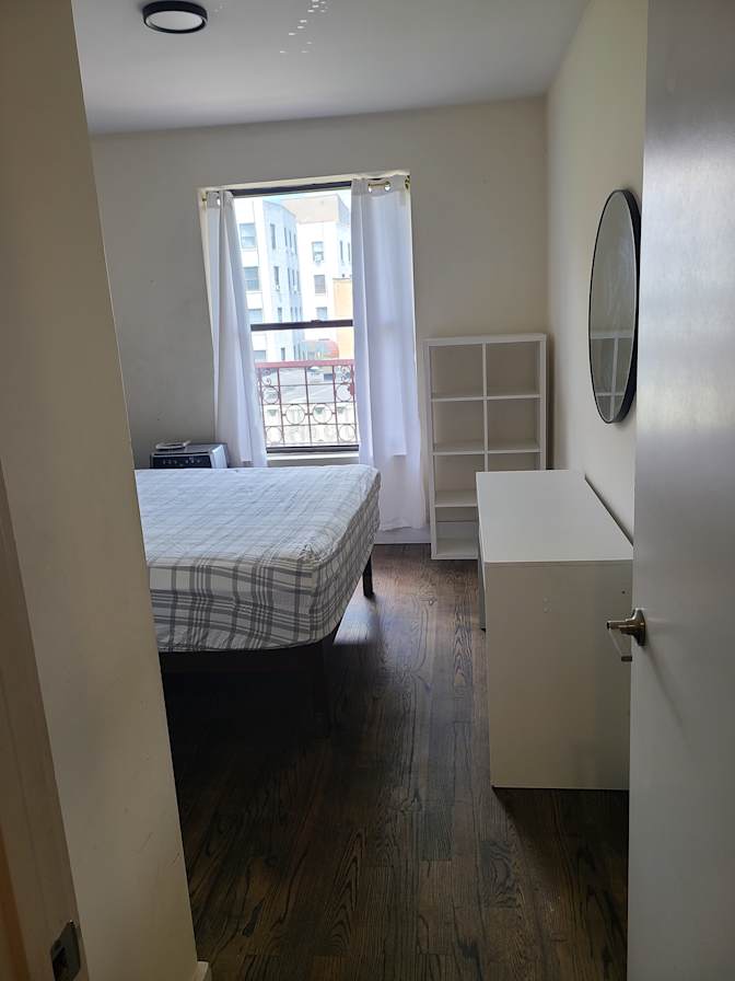 Lise Fisher's room
