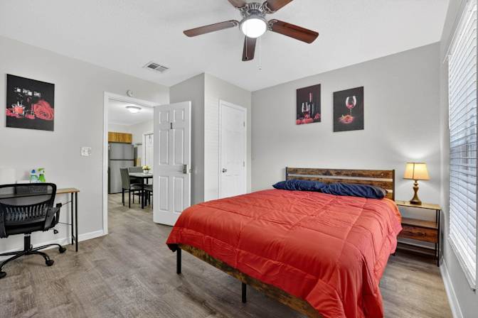 PadSplit's room