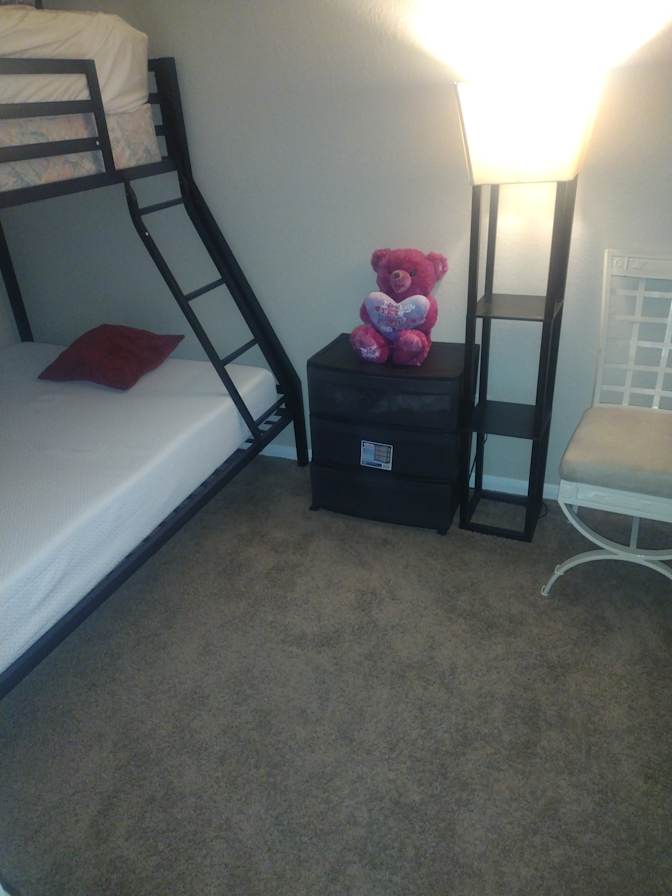 Lynn's room