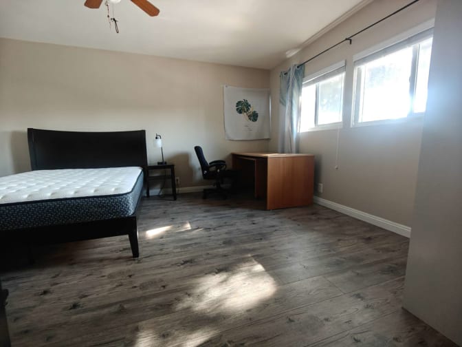 Ying's room