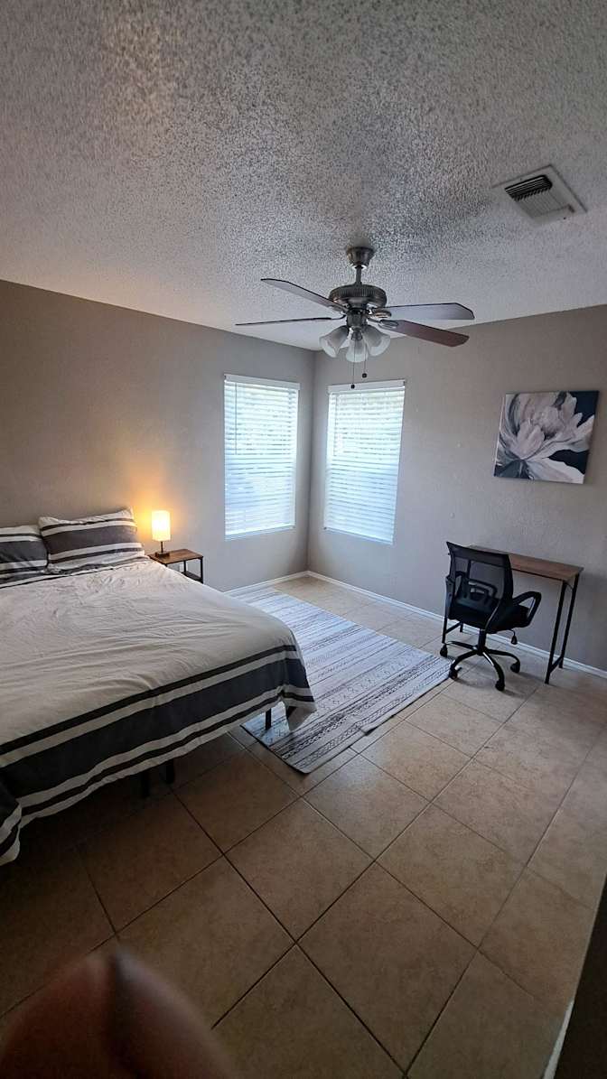 PadSplit's room
