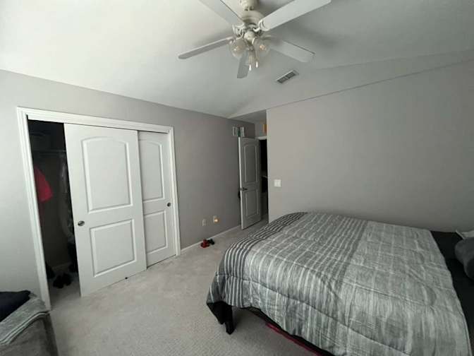 Mikeyla Liz Rivera's room