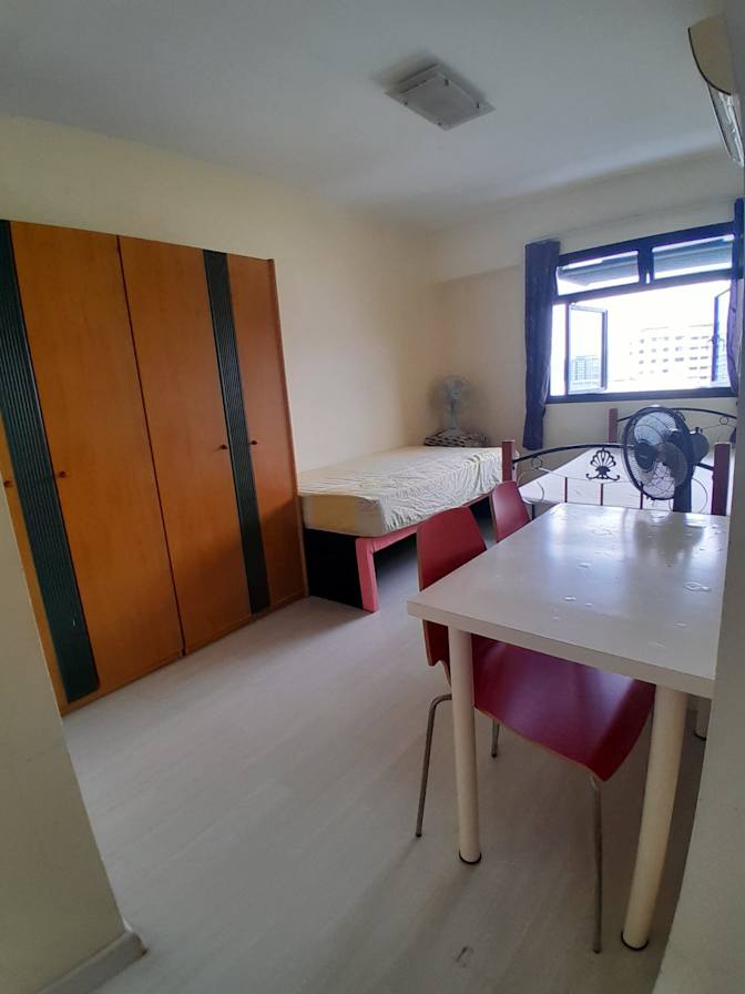 Simon's room