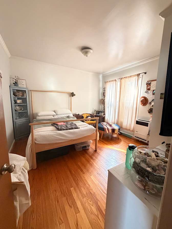 Shampayne Clay's room
