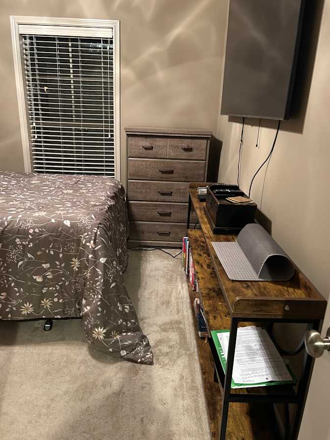 Linda's room