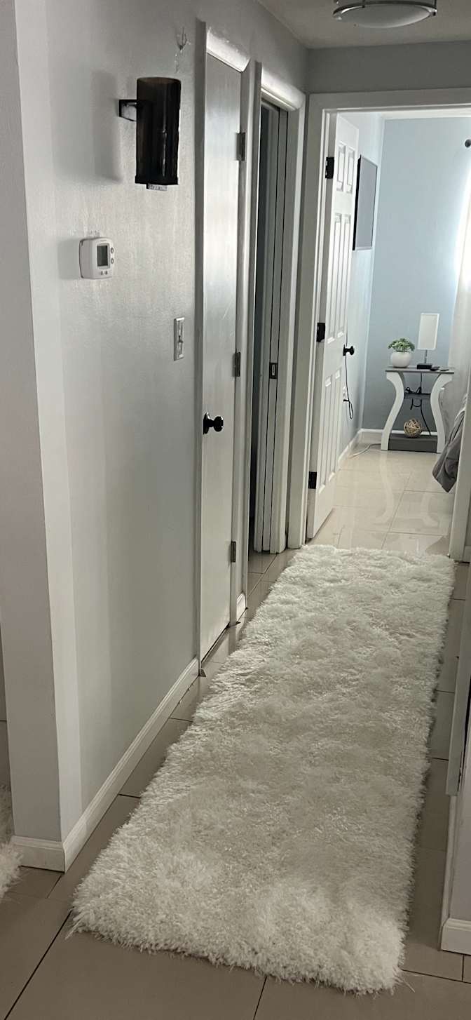 Darren's room