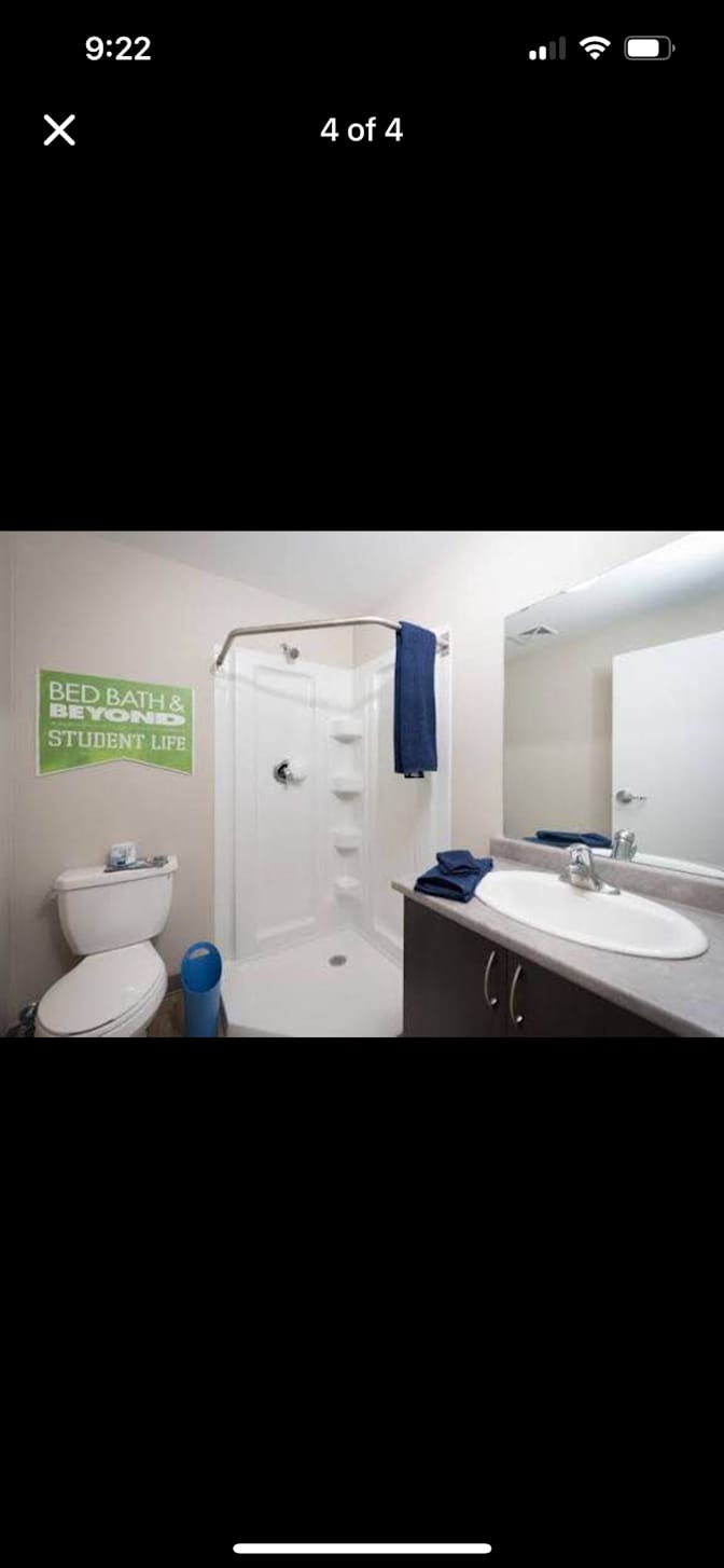 Vanshpreet Handa's room