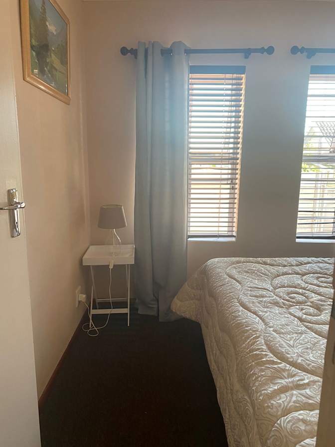 KHANYI's room