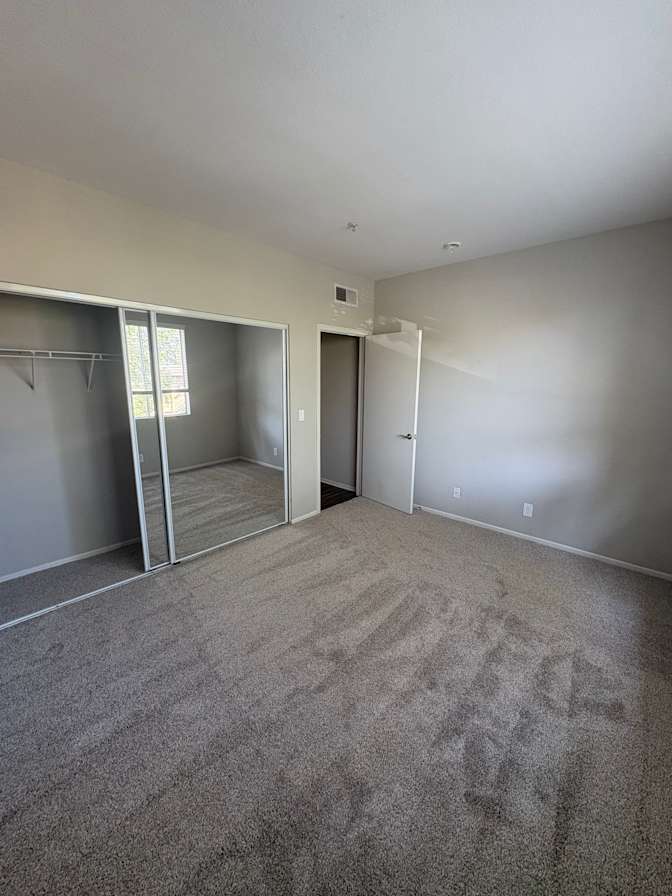 Javari's room