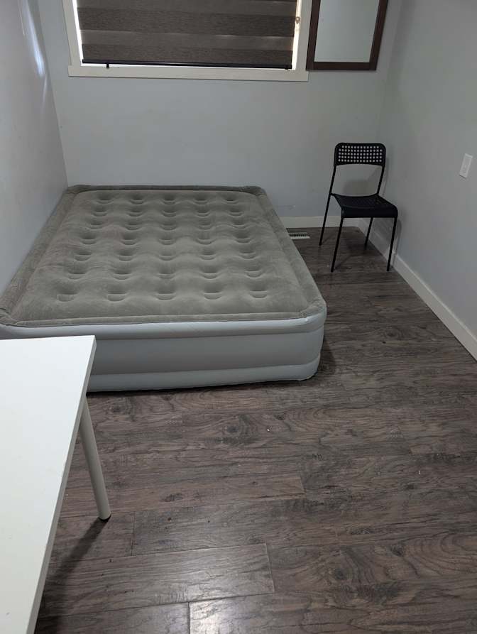 Dan's room