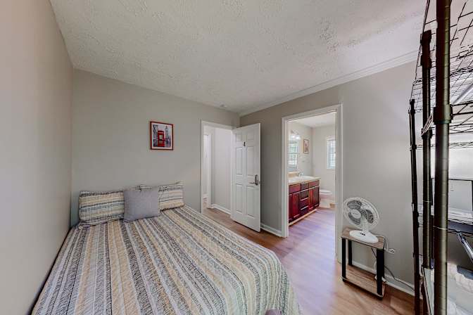 PadSplit's room