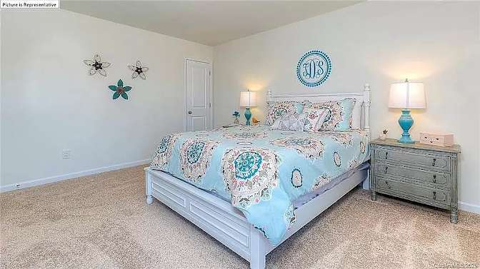 Alcove Rooms's room