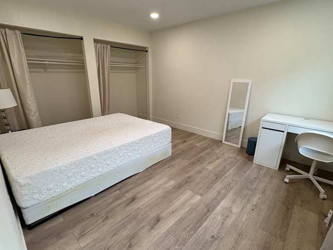 Sacramento's room