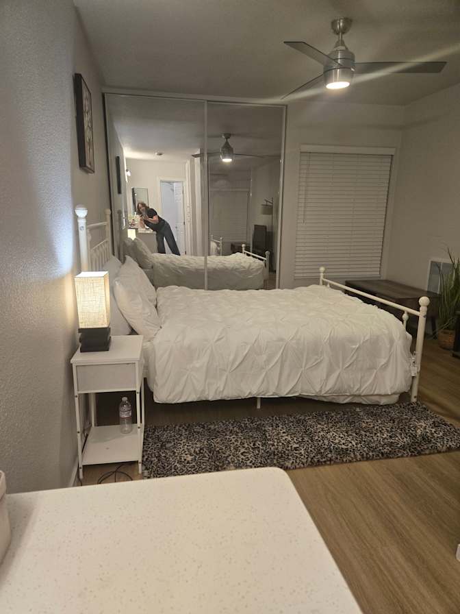 JODI's room